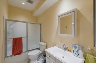 7211 Cozycroft, Winnetka, CA 91306 - Photo 16