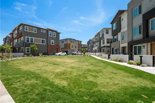 27148 Vly Oak Pl, Valencia, CA 91381 - Photo 36