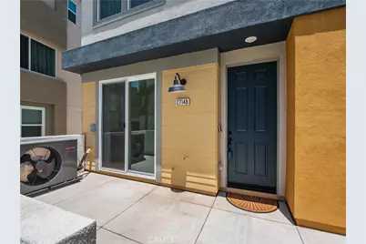 27148 Valley Oak Place, Valencia, CA 91381 - Photo 4