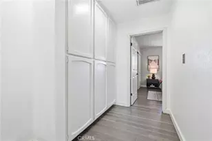 7304 Balboa, Lake Balboa, CA 91406 - Photo 16