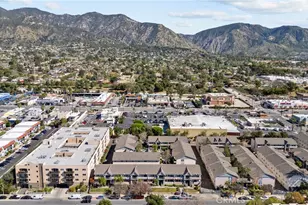 13144 Bromont, Sylmar, CA 91342 - Photo 38