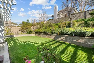 26334 Emerald Dove, Valencia, CA 91355 - Photo 4