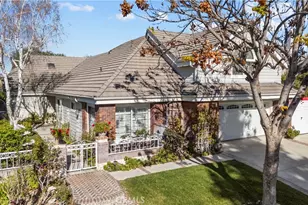 26334 Emerald Dove, Valencia, CA 91355 - Photo 2