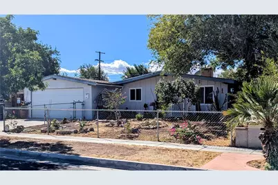 38457 Glenbush Avenue, Palmdale, CA 93550 - Photo 2