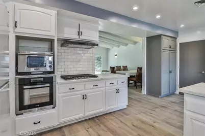 23540 Kivik Street, Woodland Hills, CA 91367 - Photo 18