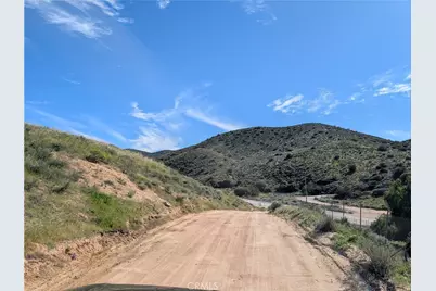8401 Sierra Highway, Agua Dulce, CA 91390 - Photo 8