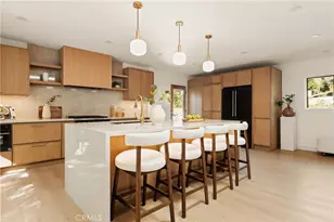 5105 Tendilla, Woodland Hills, CA 91364 - Photo 4