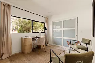 5105 Tendilla, Woodland Hills, CA 91364 - Photo 22