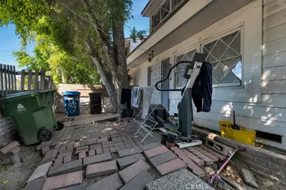 11667 Burbank, North Hollywood, CA 91601 - Photo 52