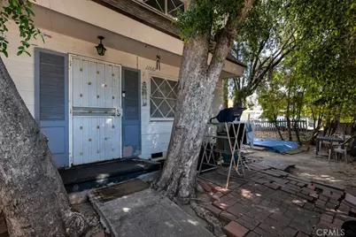 11667 Burbank, North Hollywood, CA 91601 - Photo 12