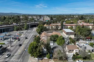 11667 Burbank, North Hollywood, CA 91601 - Photo 26