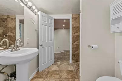 11288 Telfair Avenue, San Fernando, CA 91340 - Photo 32