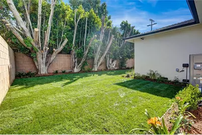 6852 6854 Atoll, North Hollywood, CA 91605 - Photo 46