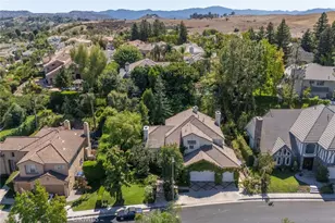 5985 Vista De La Luz, Woodland Hills, CA 91367 - Photo 54