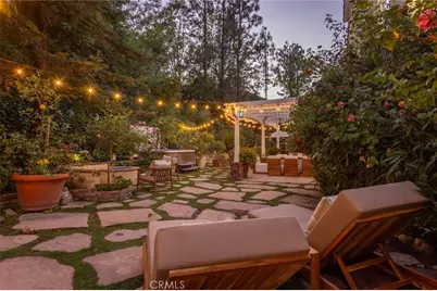 5985 Vista De La Luz, Woodland Hills, CA 91367 - Photo 42