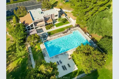 19921 Avenue Of The Oaks, Newhall, CA 91321 - Photo 28