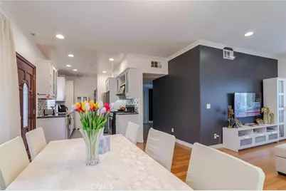 626 E Orange Grove Avenue #204, Burbank, CA 91501 - Photo 12