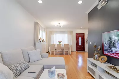 626 E Orange Grove Avenue #204, Burbank, CA 91501 - Photo 6