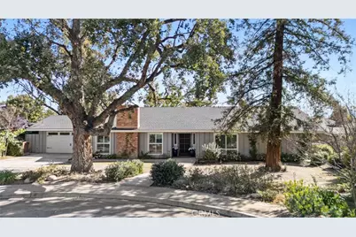 6421 Mount Hood, Bakersfield, CA 93309 - Photo 1