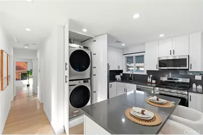 2140 N Rose Street, Burbank, CA 91505 - Photo 24