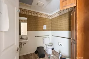 28101 W Ave C6, Lancaster, CA 93536 - Photo 24