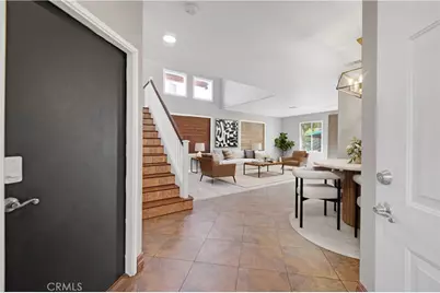 27626 Iris Place, Castaic, CA 91384 - Photo 4