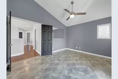 27626 Iris Place, Castaic, CA 91384 - Photo 46