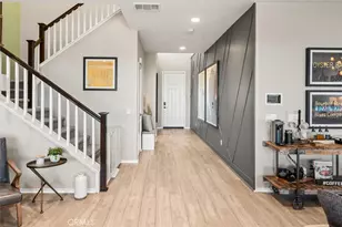 18262 Astro Ct, Saugus, CA 91350 - Photo 2
