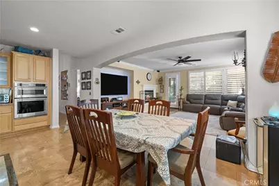 21736 Redwood Canyon, Saugus, CA 91390 - Photo 14
