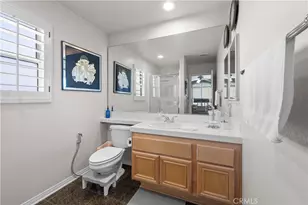 21736 Redwood Canyon, Saugus, CA 91390 - Photo 32