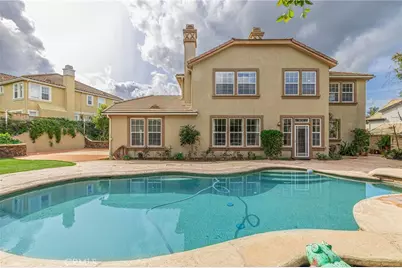 574 Oak Tree Court, Simi Valley, CA 93065 - Photo 2