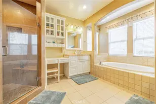 574 Oak Tree Ct, Simi Valley, CA 93065 - Photo 36