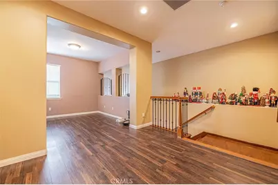 574 Oak Tree Court, Simi Valley, CA 93065 - Photo 28