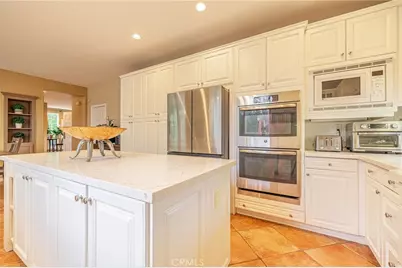 574 Oak Tree Court, Simi Valley, CA 93065 - Photo 18