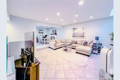 7904 Topanga Canyon Blvd #3, Canoga Park, CA 91304 - Photo 2