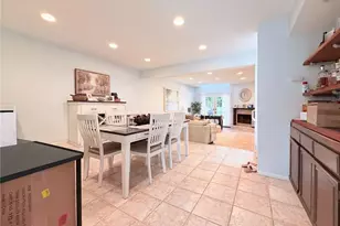 7904 Topanga Canyon Blvd, Canoga Park, CA 91304 - Photo 4