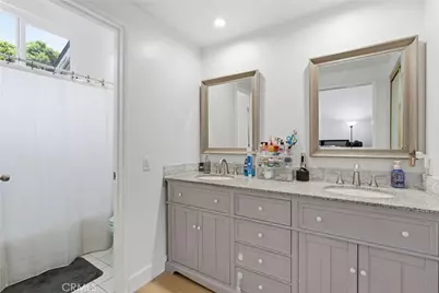 7904 Topanga Canyon Blvd #3, Canoga Park, CA 91304 - Photo 20