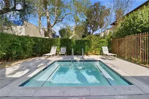 23515 Lyons, Valencia, CA 91355 - Photo 16