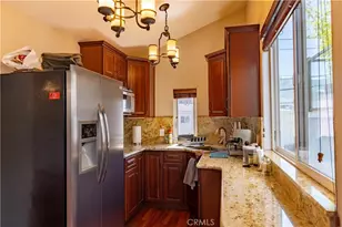 124 N Naomi, Burbank, CA 91505 - Photo 58