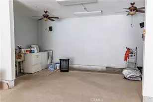 124 N Naomi, Burbank, CA 91505 - Photo 48