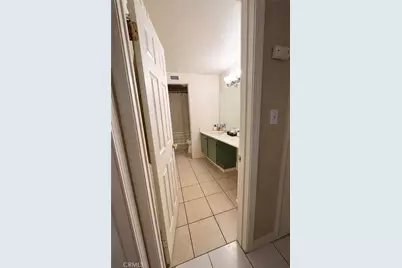 2410 N Justin, Simi Valley, CA 93065 - Photo 18