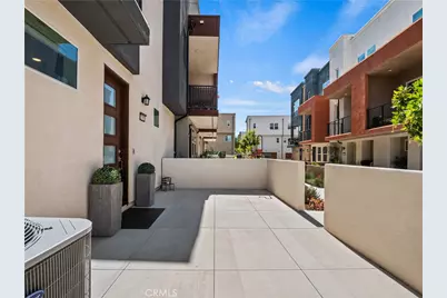 27013 Hummingbird Lane, Valencia, CA 91381 - Photo 4