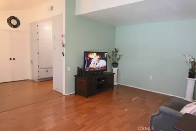 19208 Avenue Of The Oaks #J, Newhall, CA 91321 - Photo 36