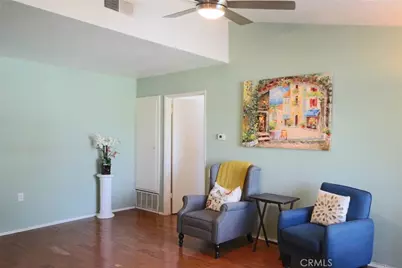 19208 Avenue Of The Oaks #J, Newhall, CA 91321 - Photo 32