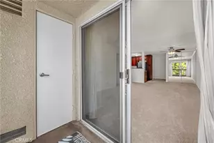 5525 Canoga Ave, Woodland Hills, CA 91367 - Photo 20