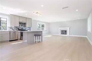 11256 Haskell Ave, Granada Hills, CA 91344 - Photo 4