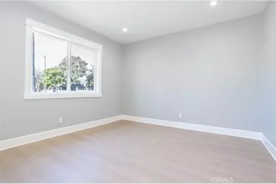 11256 Haskell Avenue, Granada Hills, CA 91344 - Photo 16