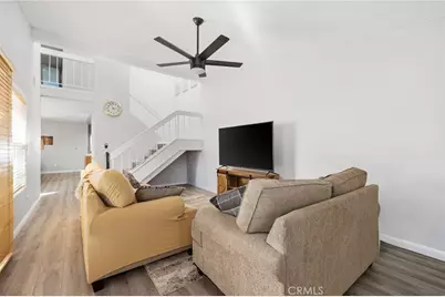 22158 James Alan Circle, Chatsworth, CA 91311 - Photo 2