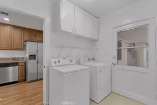 17435 Burma, Encino, CA 91316 - Photo 32