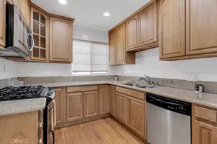 17435 Burma, Encino, CA 91316 - Photo 12